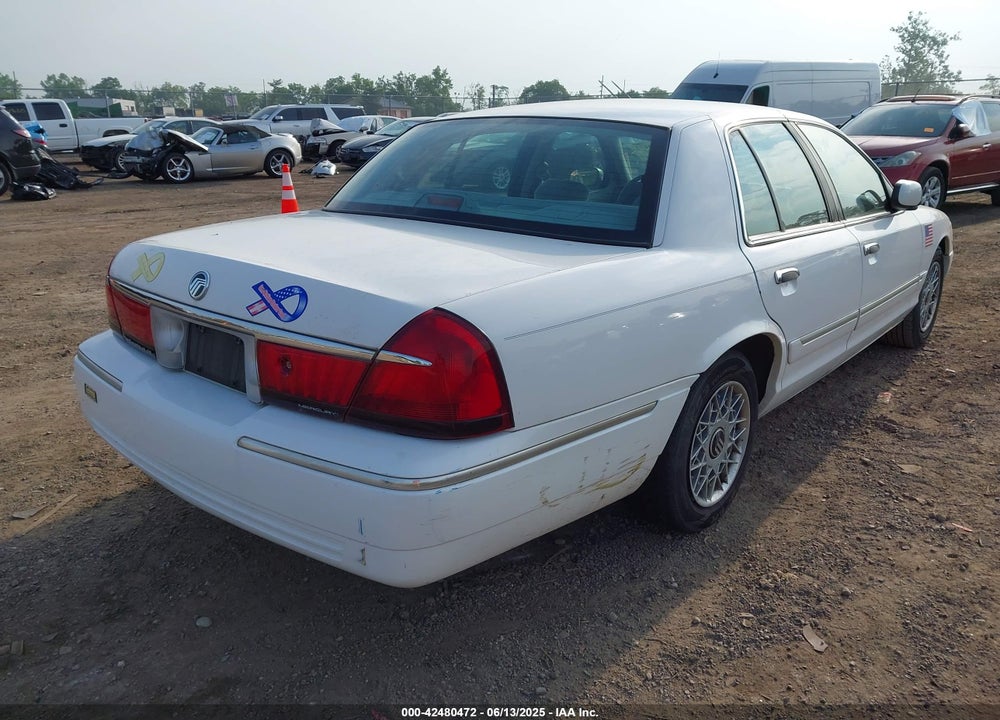 2002 MERCURY GRAND MARQUIS GS VIN: 2MEFM74W12X630926