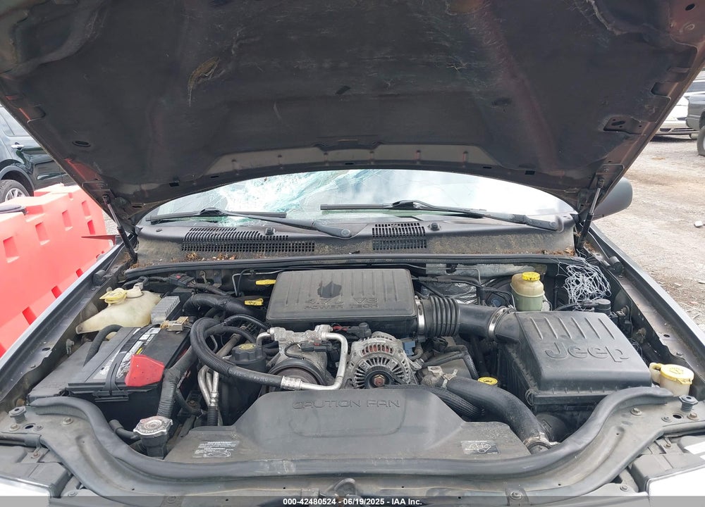 2002 JEEP GRAND CHEROKEE LIMITED VIN: 1J8GW58N22C173250