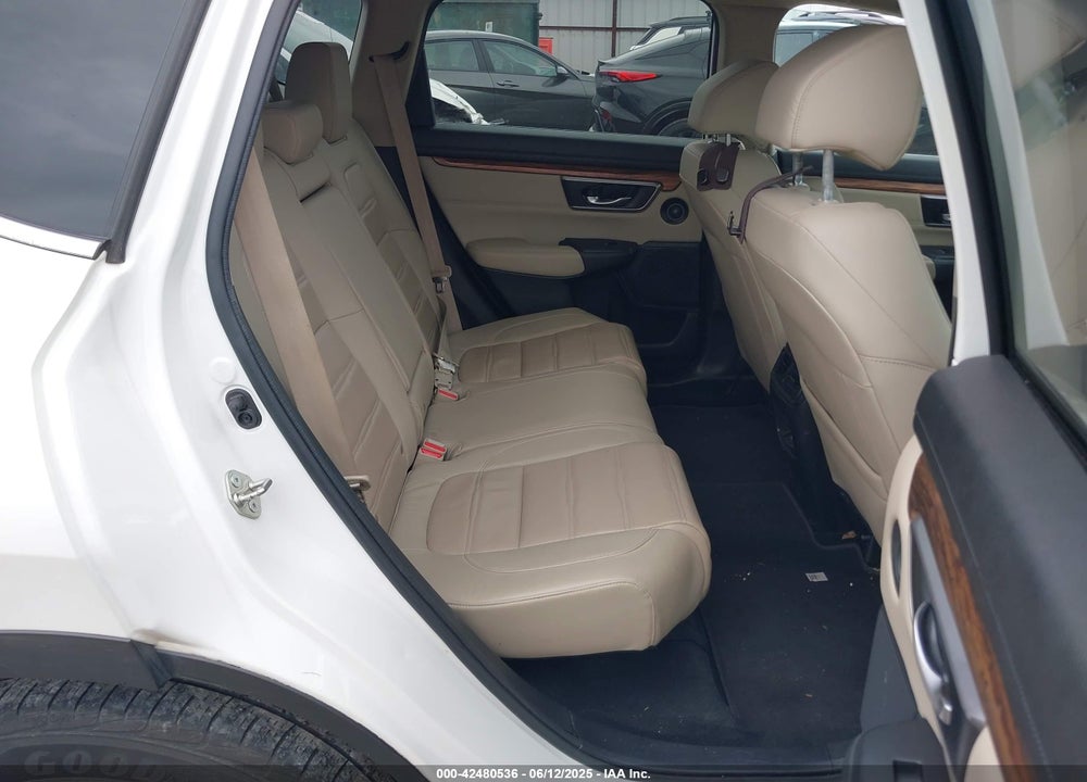 2018 HONDA CR-V VIN: 5J6RW1H85JL009938