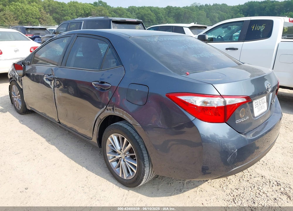 2015 TOYOTA COROLLA VIN: 5YFBURHE5FP304523