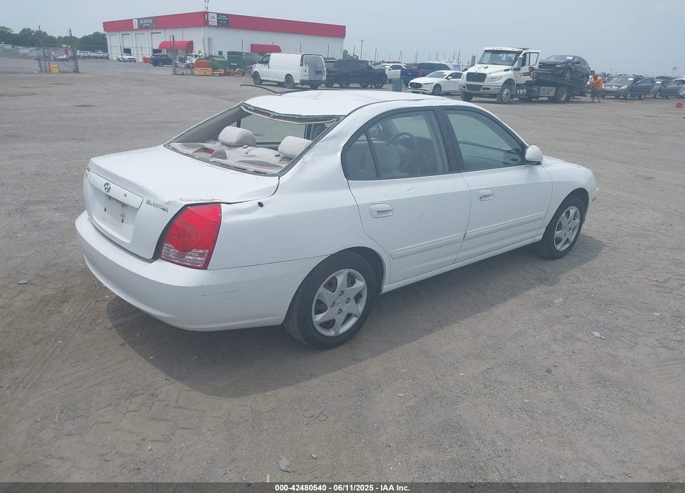 2005 HYUNDAI ELANTRA GLS/GT VIN: KMHDN46D55U169852