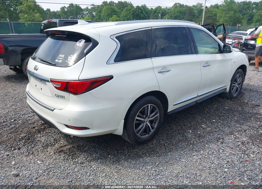 2017 INFINITI QX60 VIN: 5N1DL0MM1HC549685