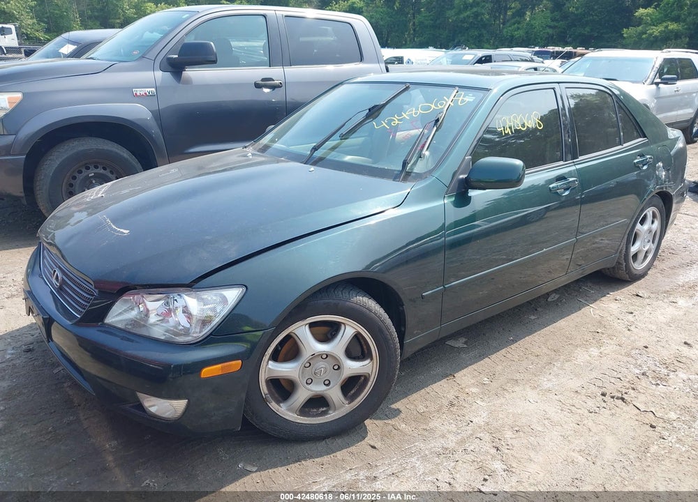 2001 LEXUS IS 300 VIN: JTHBD182310008487
