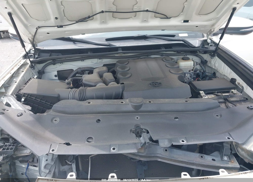 2014 TOYOTA 4RUNNER VIN: JTEZU5JR9E5080751