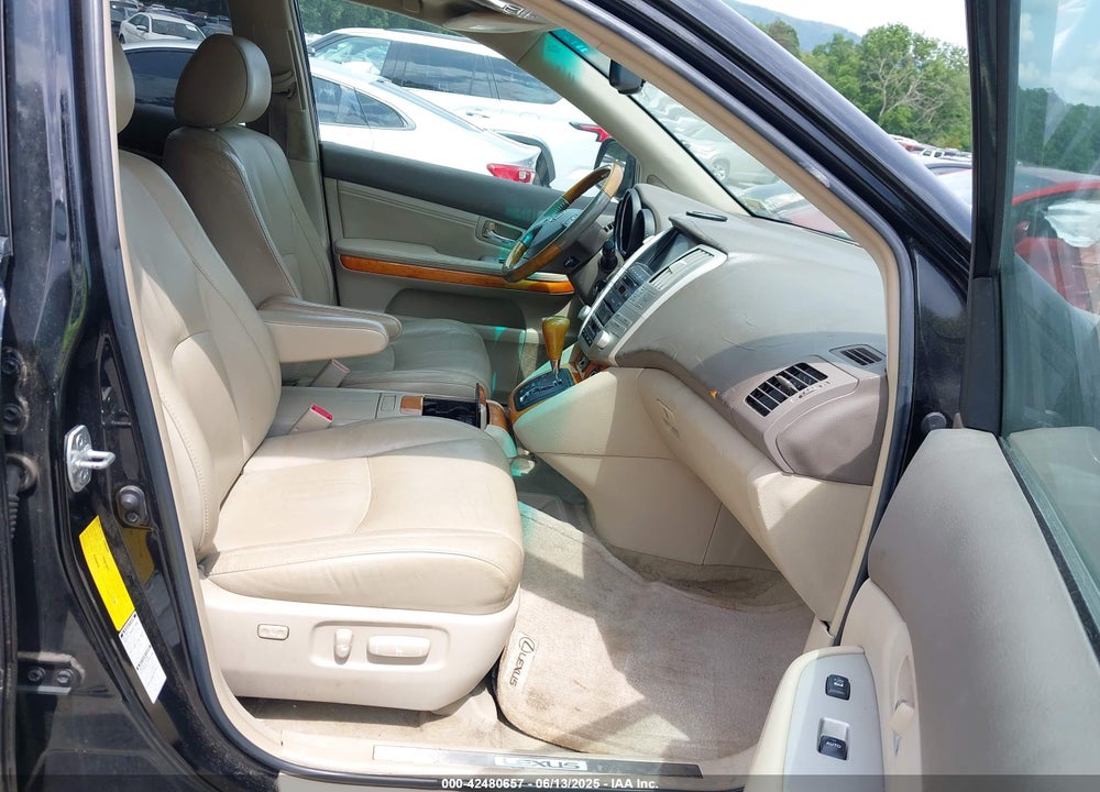 2008 LEXUS RX350 VIN: 2T2HK31U78C070897