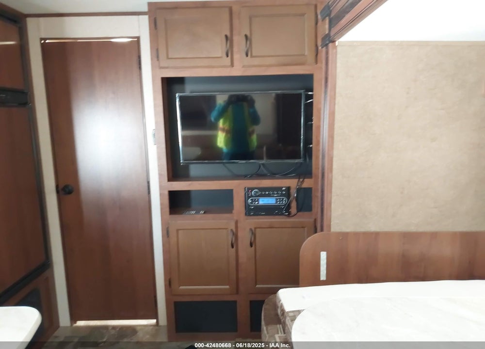 2015 JAYCO 24 FBS VIN: 1UJBJ0BM1F1TL0271