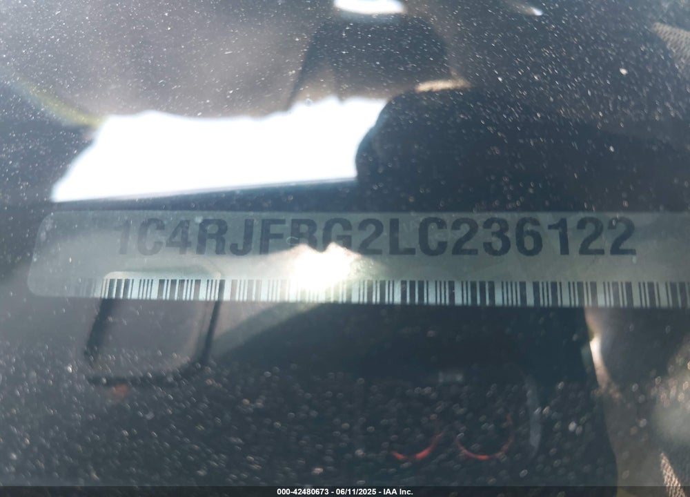 2020 JEEP GRAND CHEROKEE LIMITED 4X4 VIN: 1C4RJFBG2LC236122