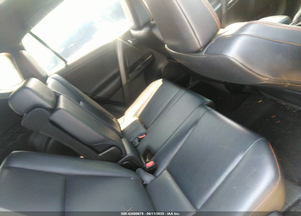 2016 TOYOTA RAV4 VIN: 2T3NFREV6GW260292
