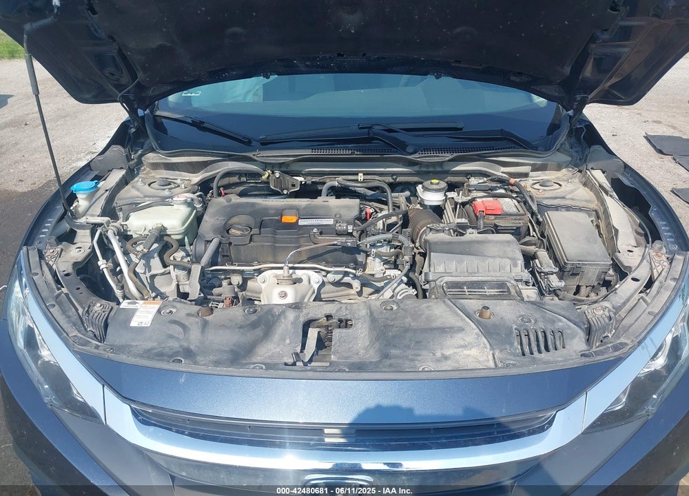 2018 HONDA CIVIC VIN: 2HGFC2F7XJH586223