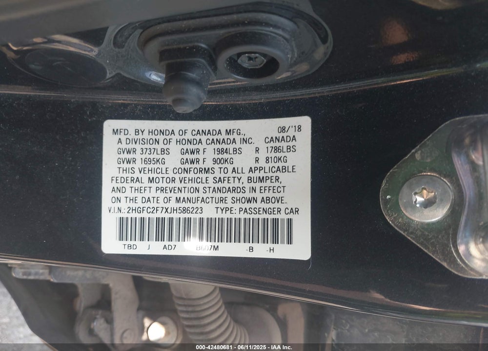 2018 HONDA CIVIC VIN: 2HGFC2F7XJH586223
