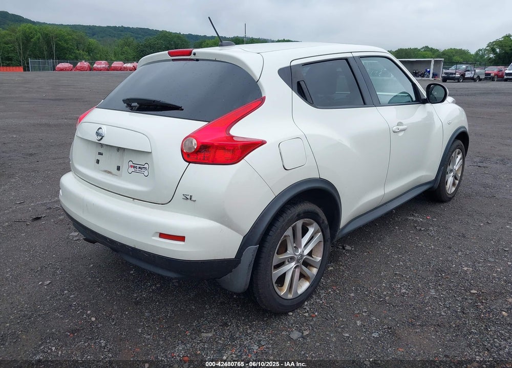 2011 NISSAN JUKE SL VIN: JN8AF5MR4BT002834