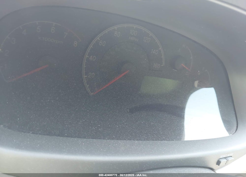 2006 HYUNDAI AZERA LIMITED/SE VIN: KMHFC46F26A126069