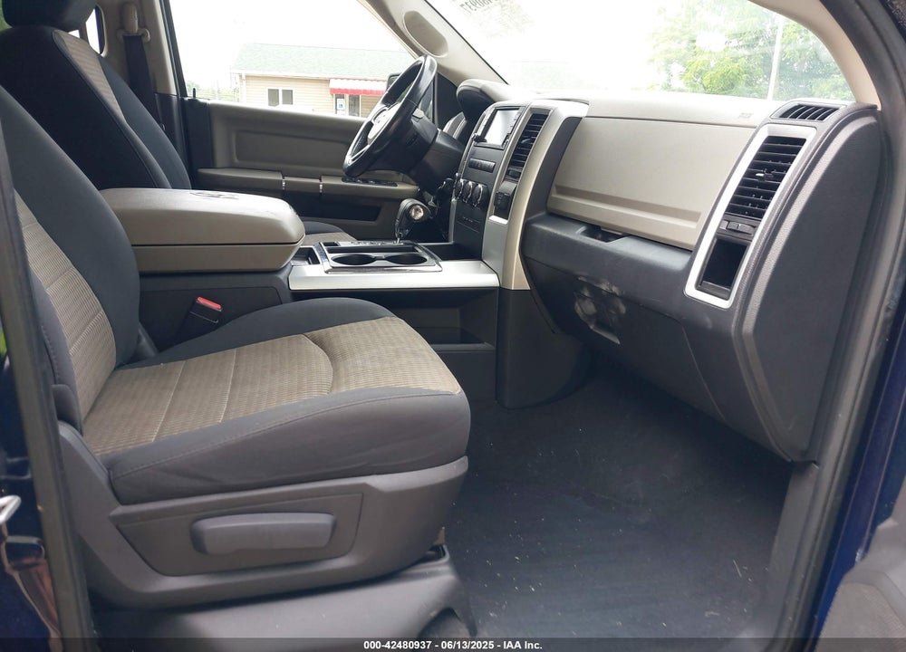 2012 RAM 1500 VIN: 1C6RD7GT5CS160685