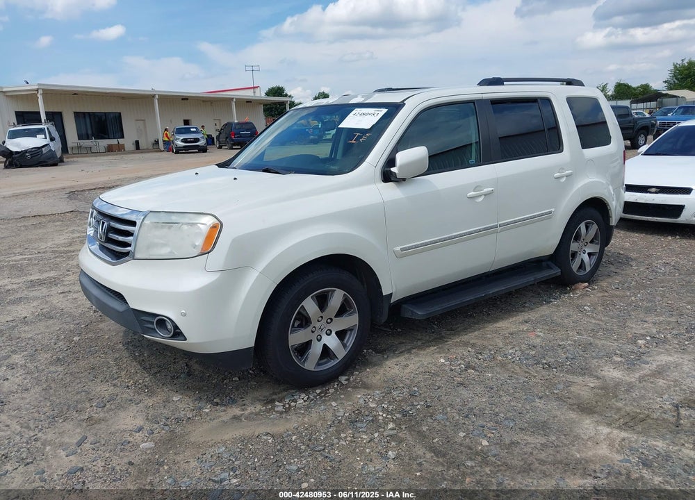 2015 HONDA PILOT VIN: 5FNYF3H96FB017515