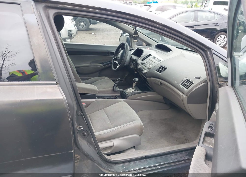 2010 HONDA CIVIC VIN: 2HGFA1F44AH047635