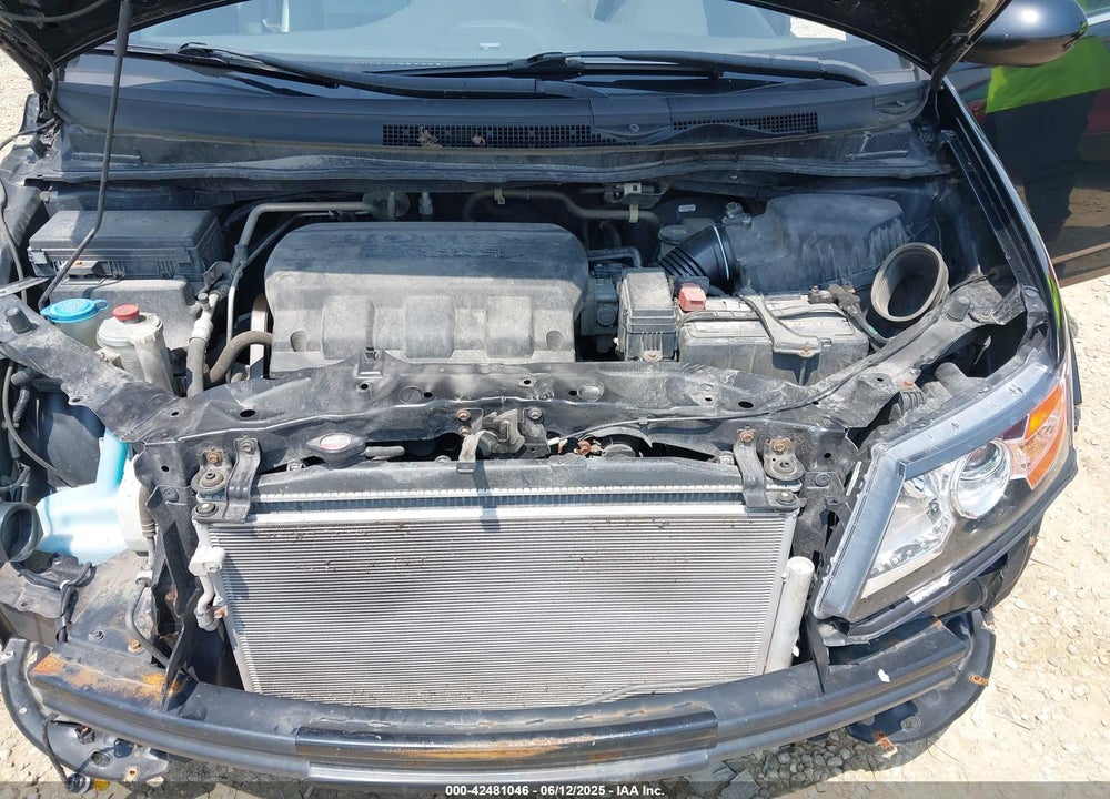 2015 HONDA ODYSSEY EX-L VIN: 5FNRL5H62FB032950