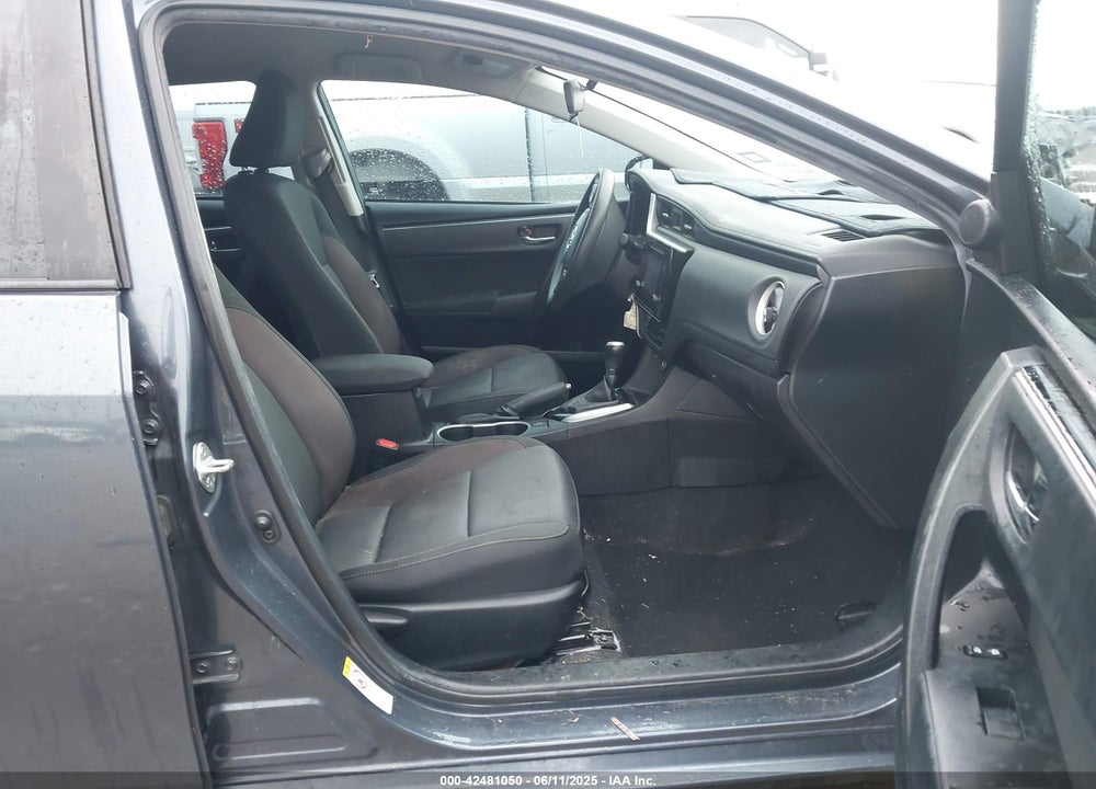 2019 TOYOTA COROLLA VIN: 5YFBURHE2KP948247