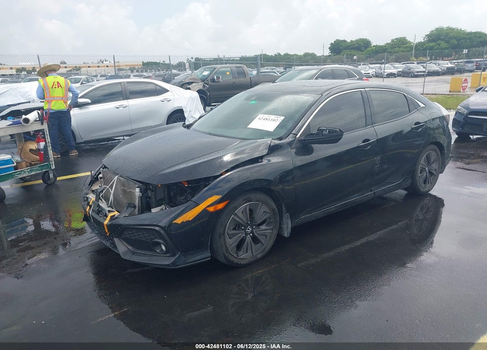 2019 HONDA CIVIC VIN: SHHFK7H69KU210668