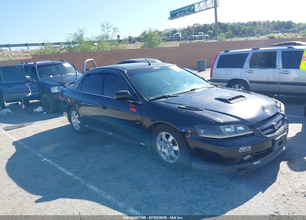 2001 HONDA ACCORD 2.3 EX VIN: JHMCG66811C024685