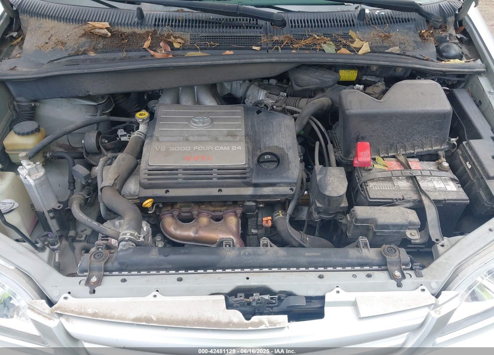 2002 TOYOTA SIENNA LE VIN: 4T3ZF13C52U440649