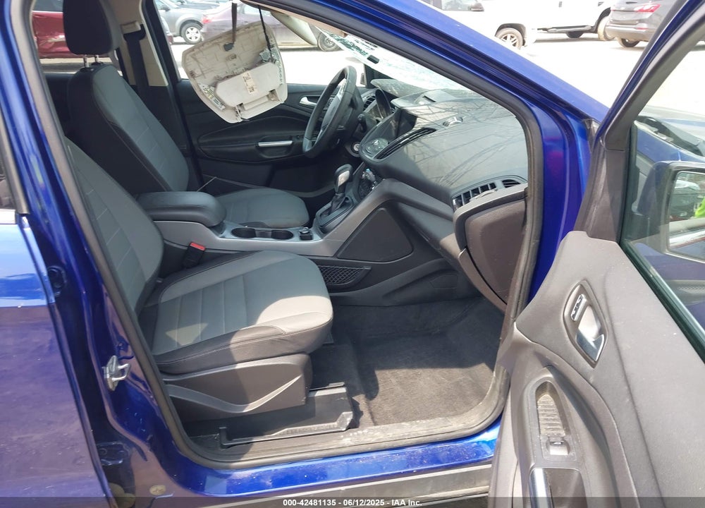 2016 FORD ESCAPE VIN: 1FMCU0GX4GUA20111