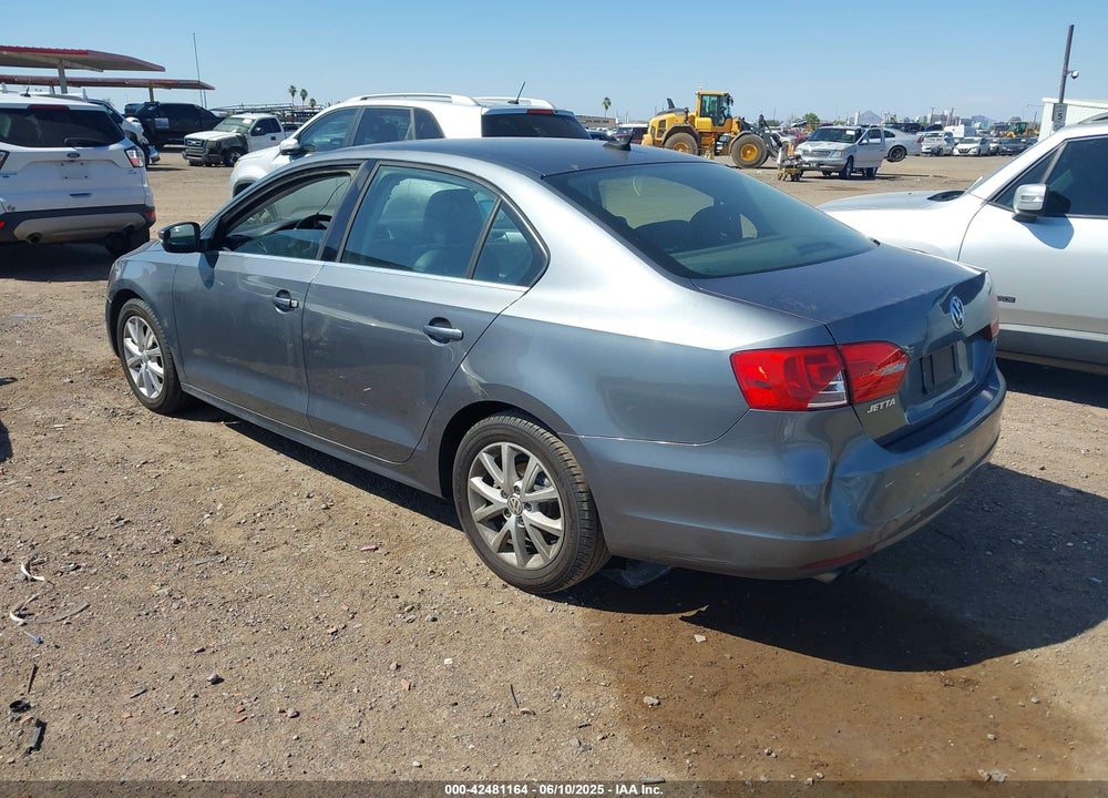 2014 VOLKSWAGEN JETTA VIN: 3VWD17AJXEM417724