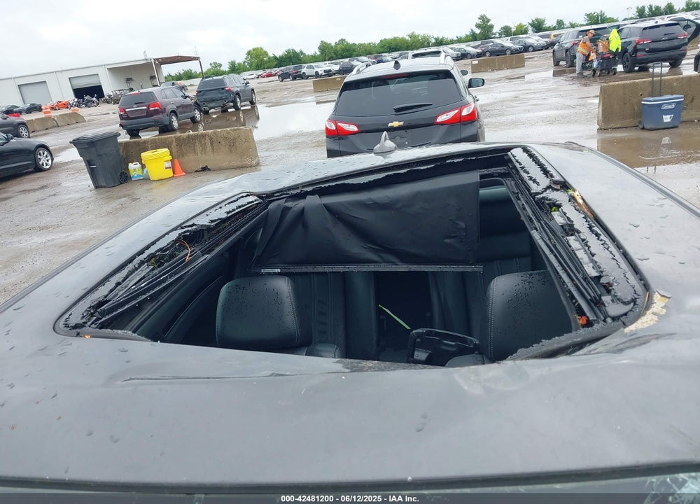 2018 CHRYSLER 300 VIN: 2C3CCABG8JH264069