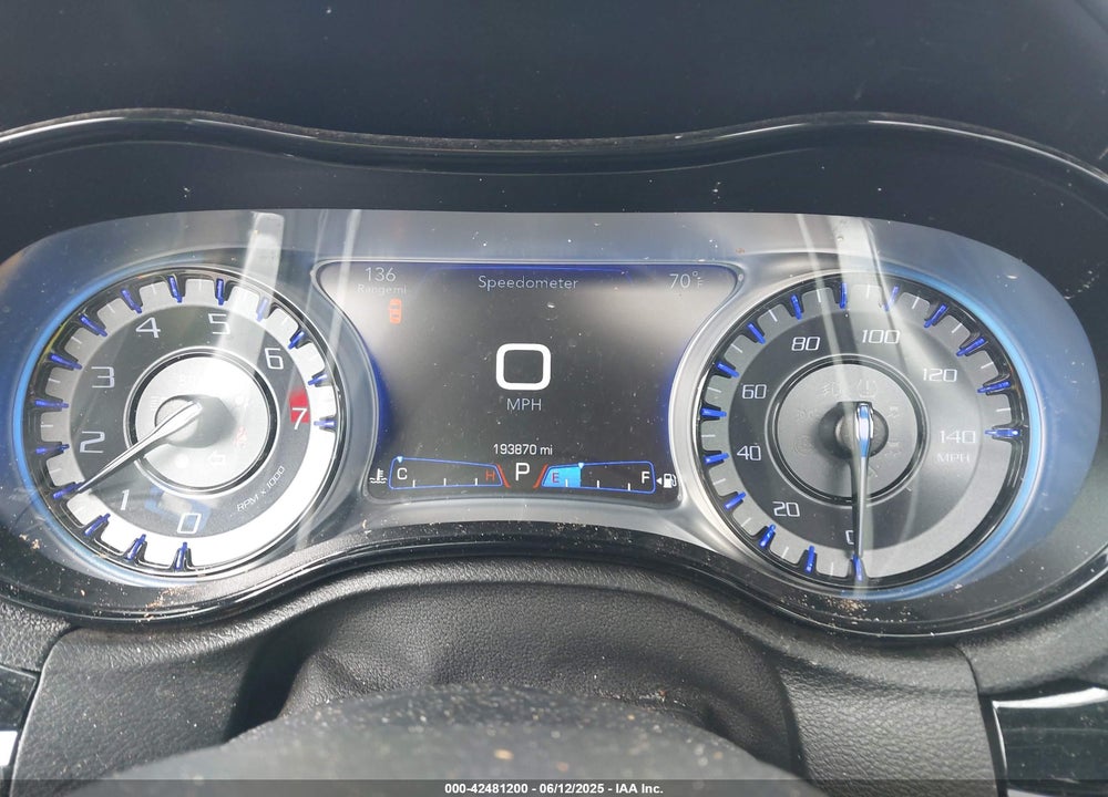 2018 CHRYSLER 300 VIN: 2C3CCABG8JH264069