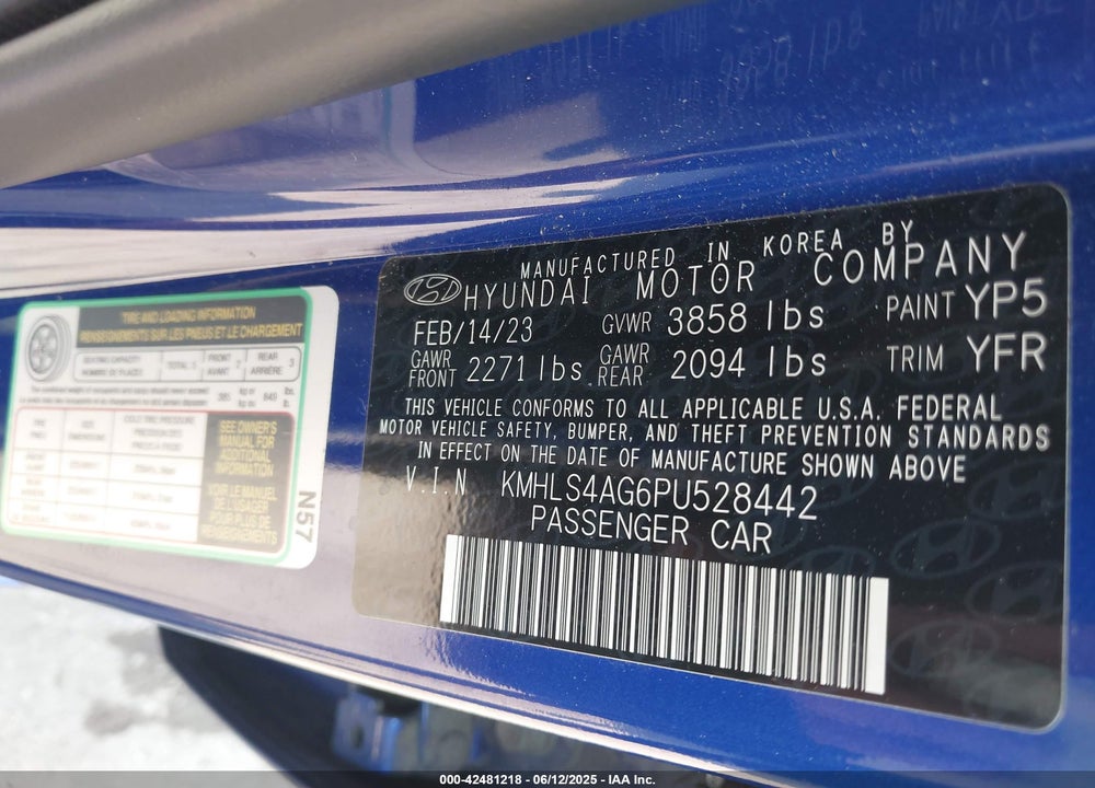 2023 HYUNDAI ELANTRA VIN: KMHLS4AG6PU528442