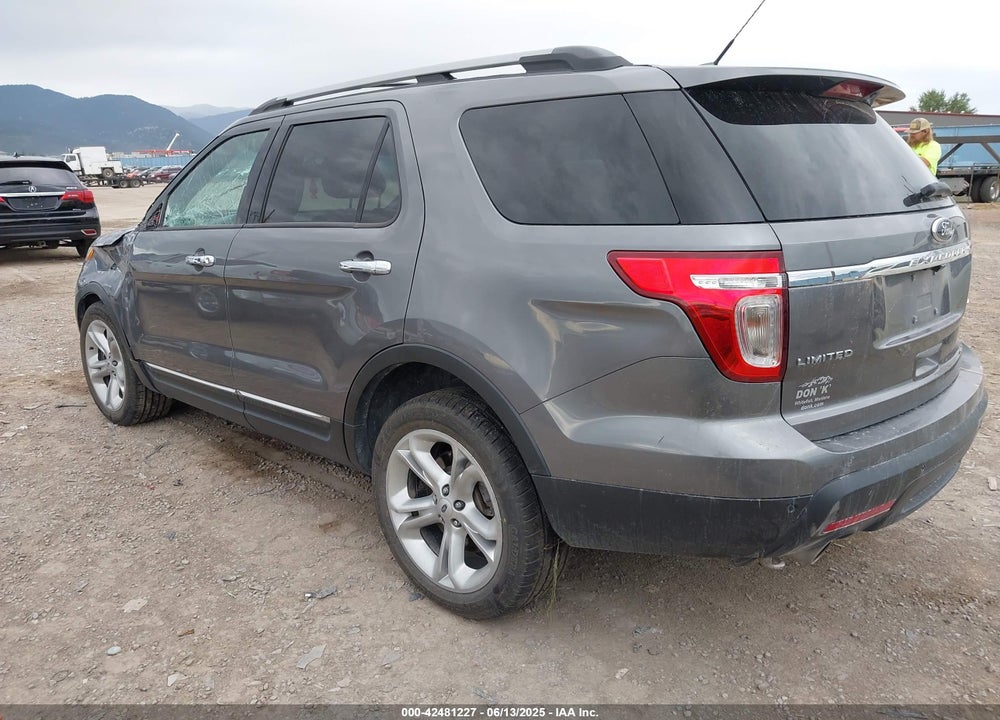 2014 FORD EXPLORER VIN: 1FM5K8F82EGC24831