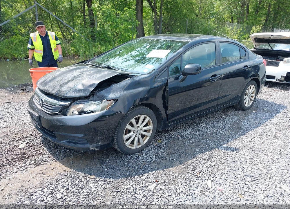 2012 HONDA CIVIC VIN: 2HGFB2F86CH522503