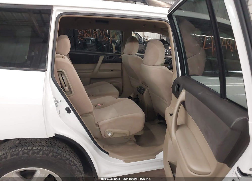 2009 TOYOTA HIGHLANDER VIN: JTEES41A692134748