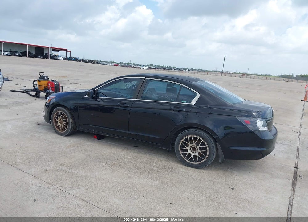 2009 HONDA ACCORD 2.4 LX-P VIN: 1HGCP26489A184272