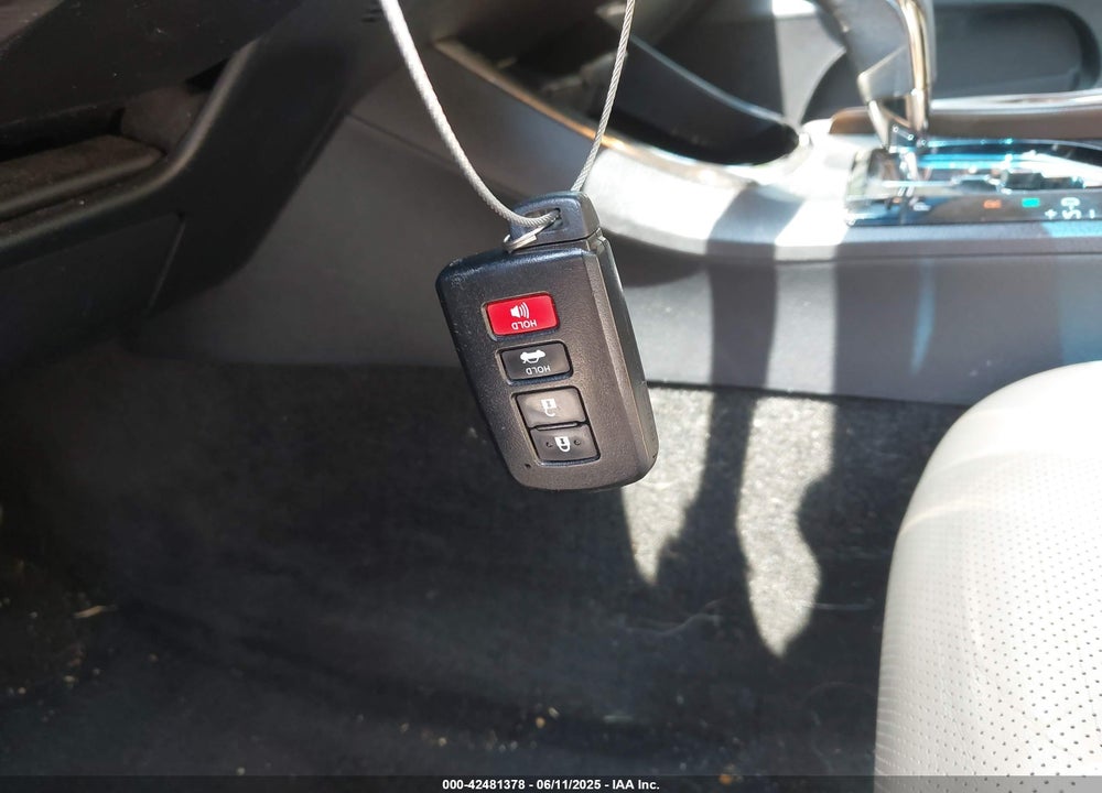 2013 TOYOTA AVALON VIN: 4T1BK1EB1DU040097
