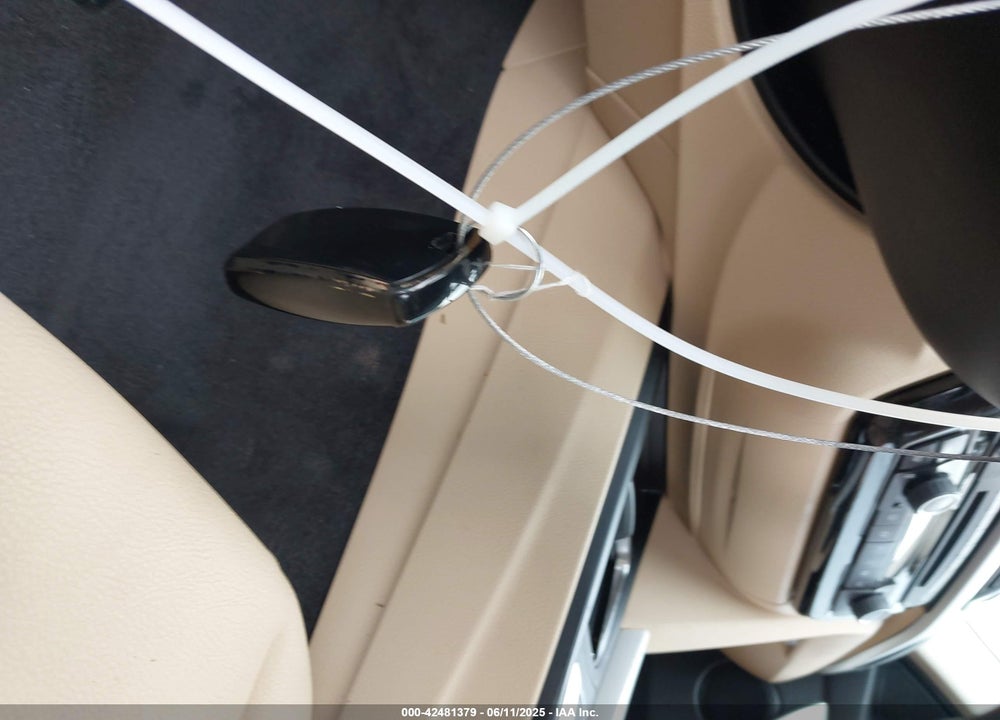 2018 BMW 320I VIN: WBA8E1G55JNU92408