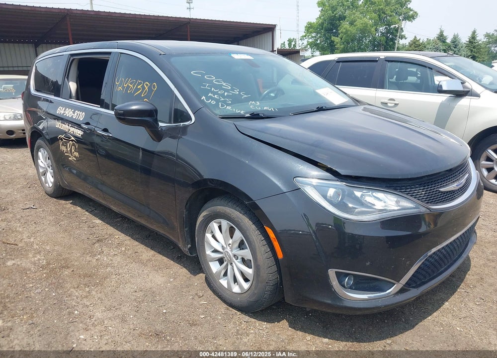 2018 CHRYSLER PACIFICA TOURING PLUS VIN: 2C4RC1FGXJR339316