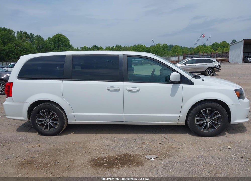 2018 DODGE GRAND CARAVAN GT VIN: 2C4RDGEG6JR195734