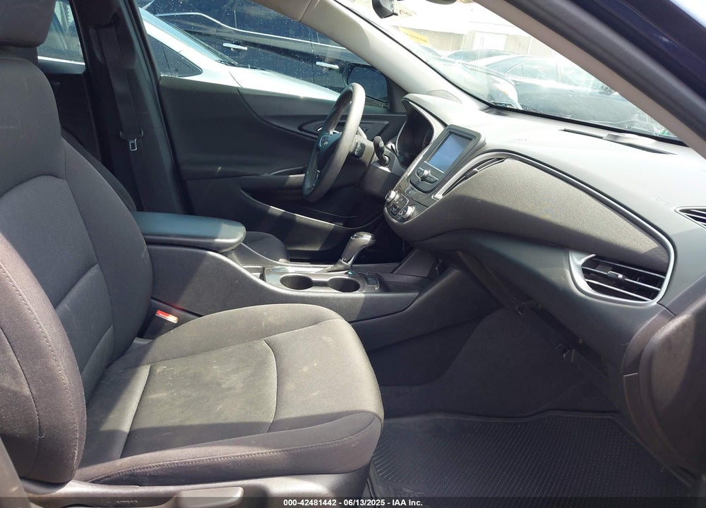 2017 CHEVROLET MALIBU VIN: 1G1ZB5ST2HF279247