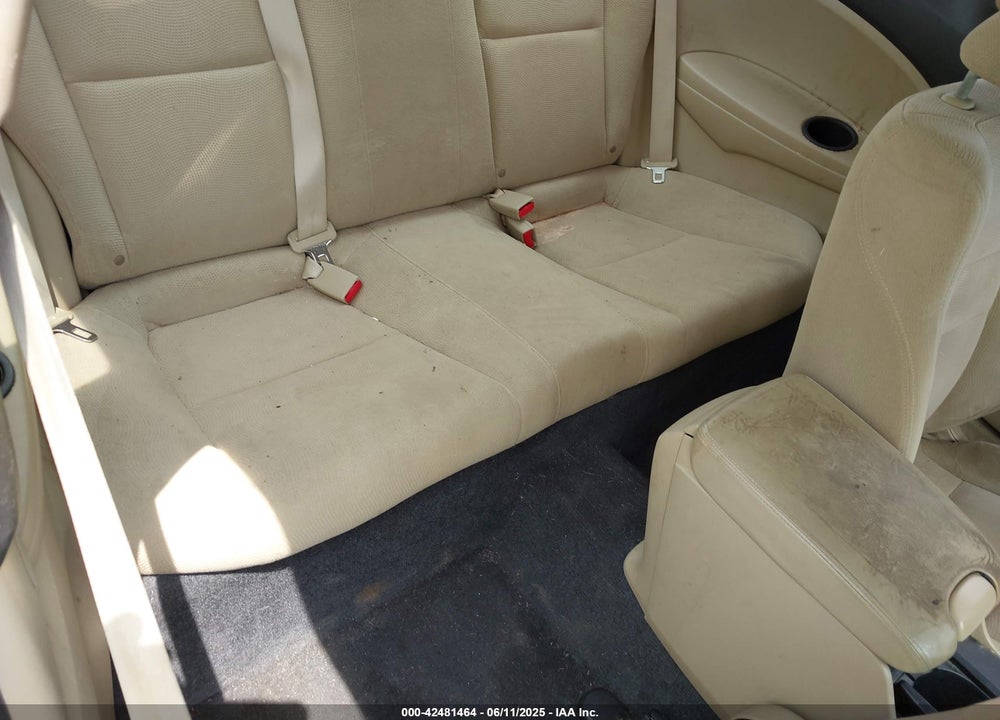 2010 HONDA ACCORD 2.4 EX VIN: 1HGCS1B74AA019364