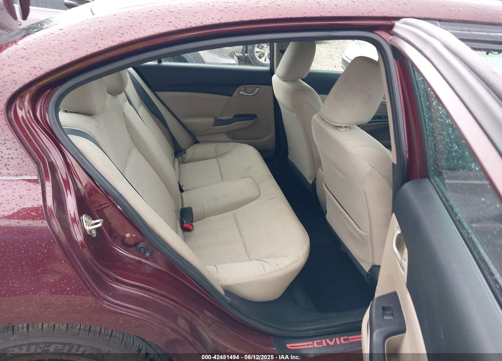 2014 HONDA CIVIC LX VIN: 19XFB2F54EE009446