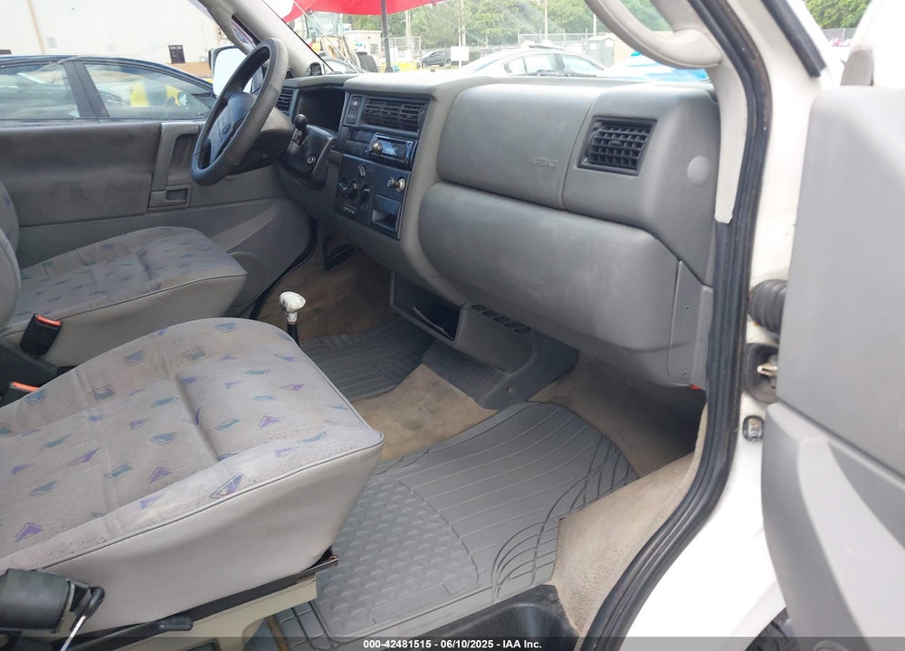 1997 VOLKSWAGEN EUROVAN VIN: WV2EH8705VH077041