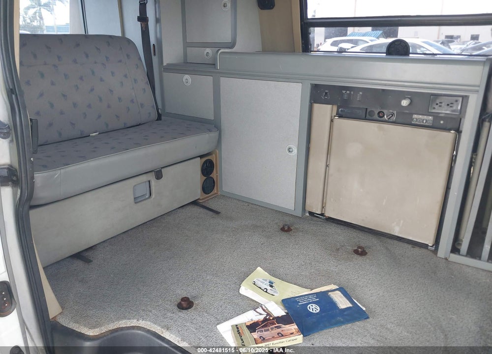 1997 VOLKSWAGEN EUROVAN VIN: WV2EH8705VH077041