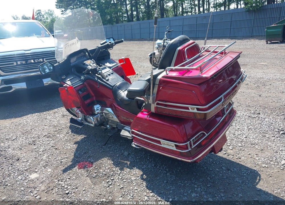 1992 HONDA GL1500 I VIN: 1HFSC2269NA400580