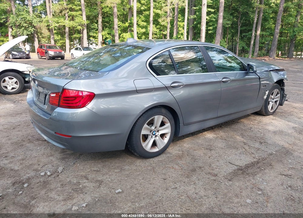 2013 BMW 528I VIN: WBAXG5C53DD229640
