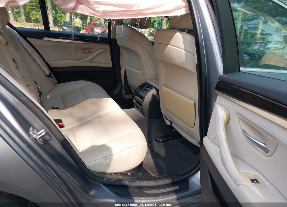 2013 BMW 528I VIN: WBAXG5C53DD229640