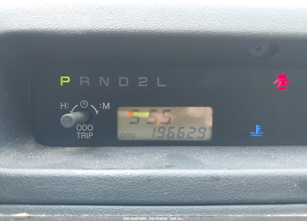 2006 SCION XB VIN: JTLKT324964033490