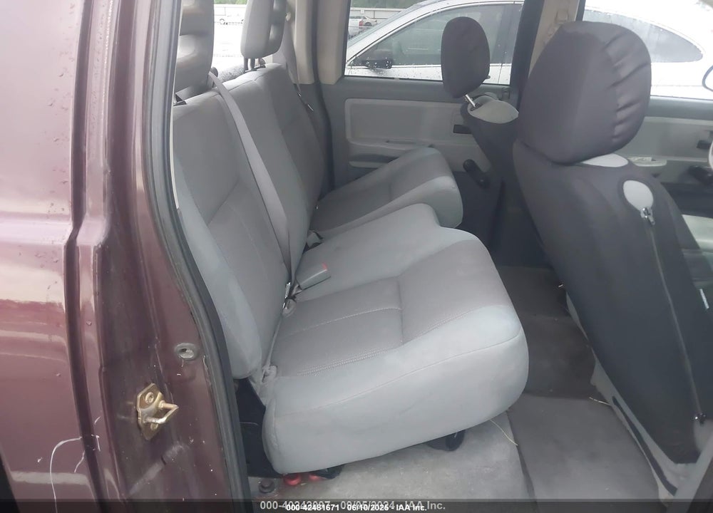 2005 DODGE DAKOTA ST VIN: 1D7HE28K65S235283