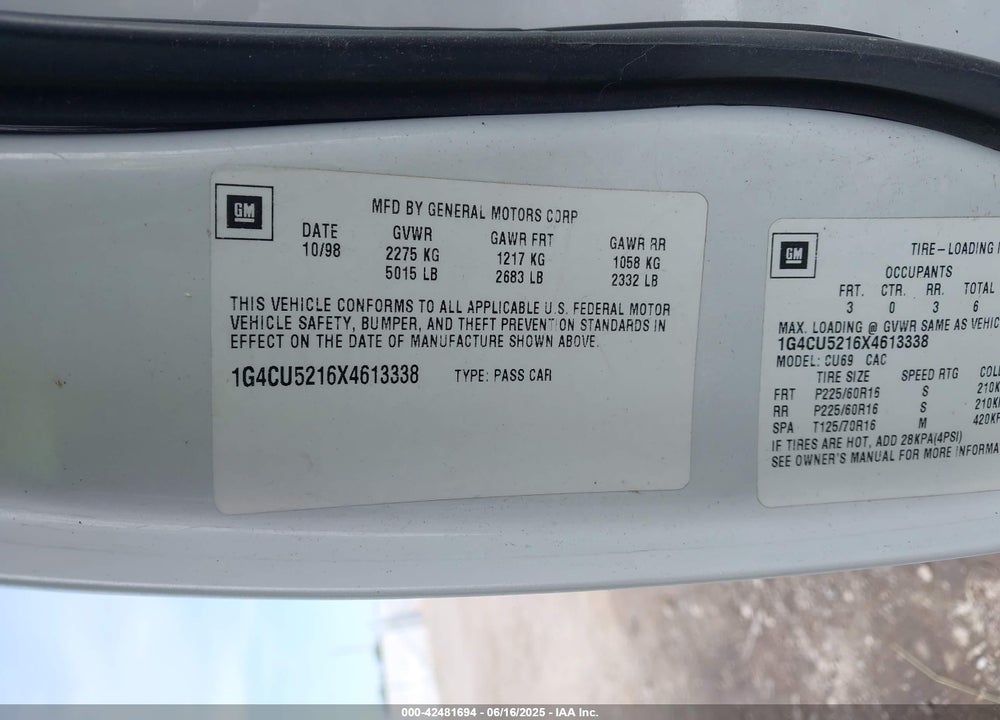 1999 BUICK PARK AVENUE ULTRA CMI VIN: 1G4CU5216X4613338