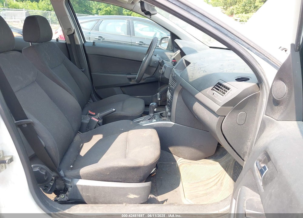 2008 SATURN ASTRA XE VIN: W08AR671585099126