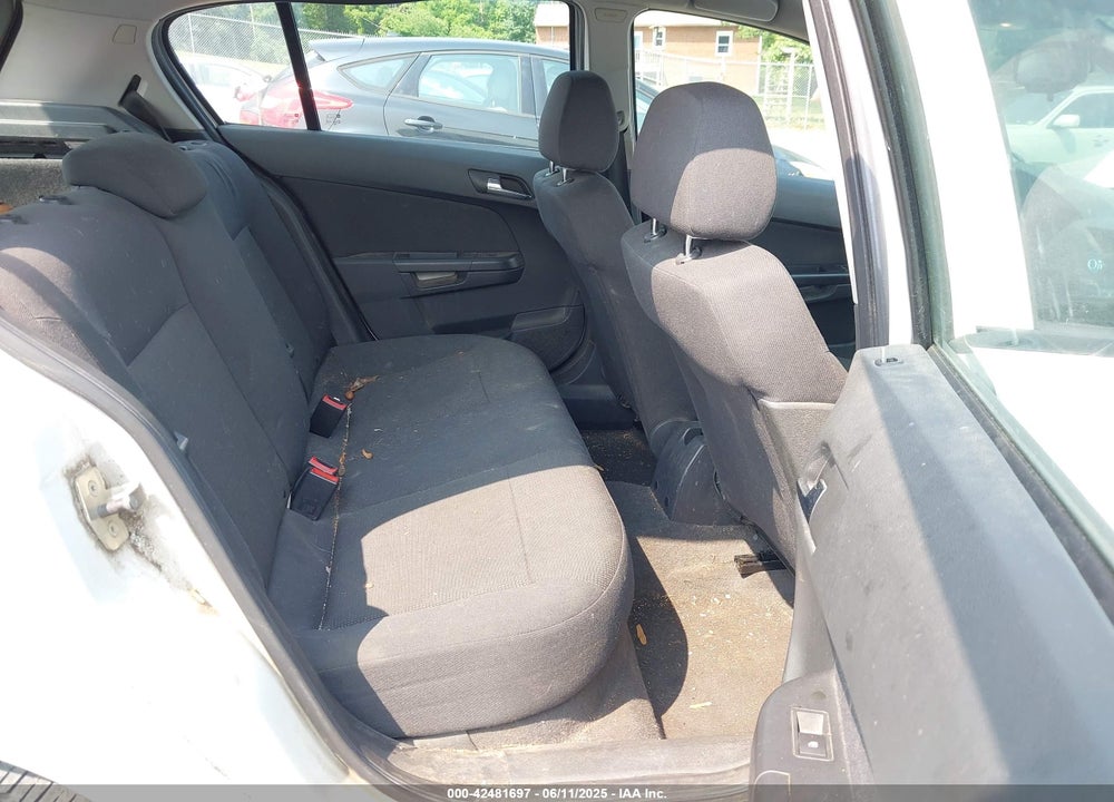 2008 SATURN ASTRA XE VIN: W08AR671585099126